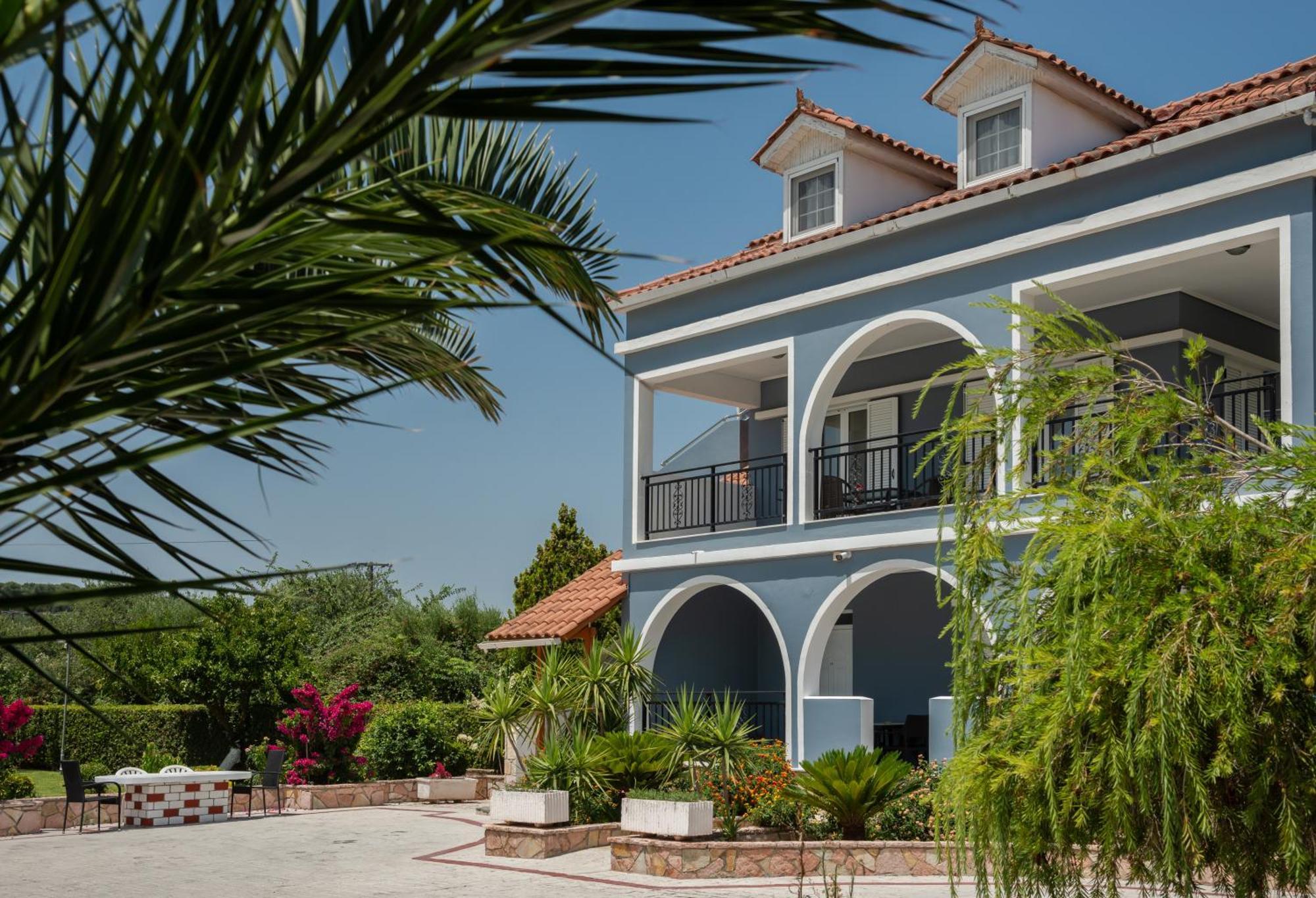 טסיליבי Sofia - Yiota Studios & Apartments מראה חיצוני תמונה
